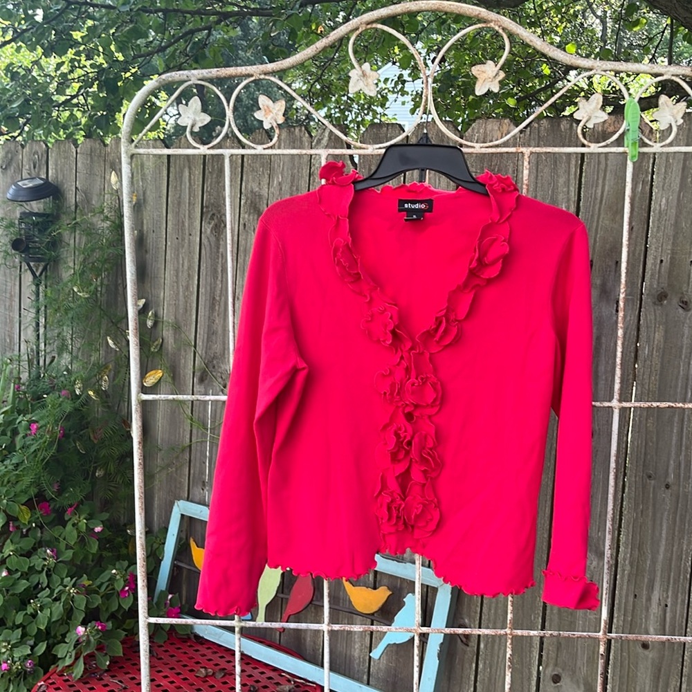 Studio G sweater, NWOT, beautiful pink sweater, size XL